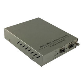 Thẻ chuyển đổi 10 Gigabit Media / Loại độc lập 3R Repeater SFP + To SFP + 10G OEO Converter